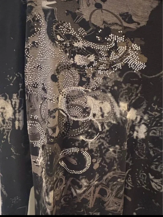 XL-2x Y2K Black & White Printed Long-Sleeve Women’s Top - Picture 2 of 5